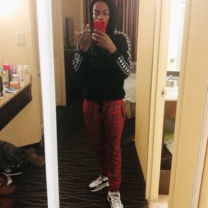 Meet your Posher, Khalil